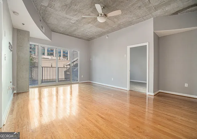 Homes for sale in Atlanta, GA | 250 Pharr Rd Ne #405, Atlanta, GA 30305 | MLS# 10494545