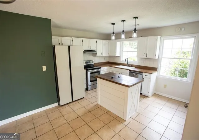 3rd image of 4960 Shipp Rd, Powder Springs, GA 30127 | MLS# 10794530