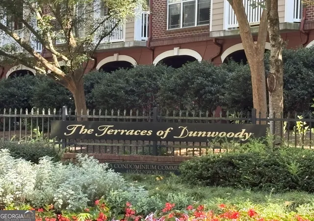 Photo 3 of Condo for sale at 4333 Dunwoody Park #1405, Dunwoody, GA 30338 | MLS# 10825649 | Listing updated on 2026-09-08