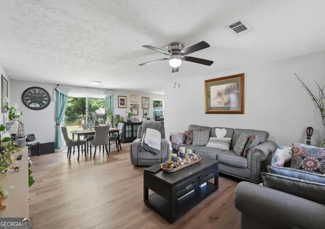 Photo 3 of Single family home for sale at 6380 Pleasant Dr, Winston, GA 30187 | MLS# 10822447 | Listing updated on 2026-08-24