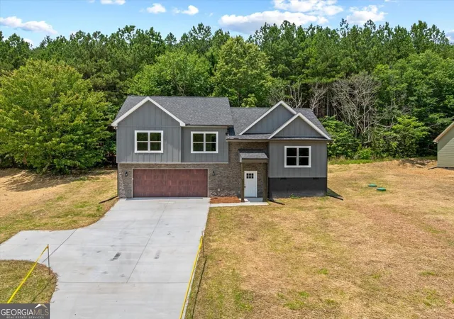 Photo 1 of Sale Pending at 3110 Old Morris Rd, Rocky Face, GA 30740 | MLS# 10818153 | Listing updated on 2026-08-27