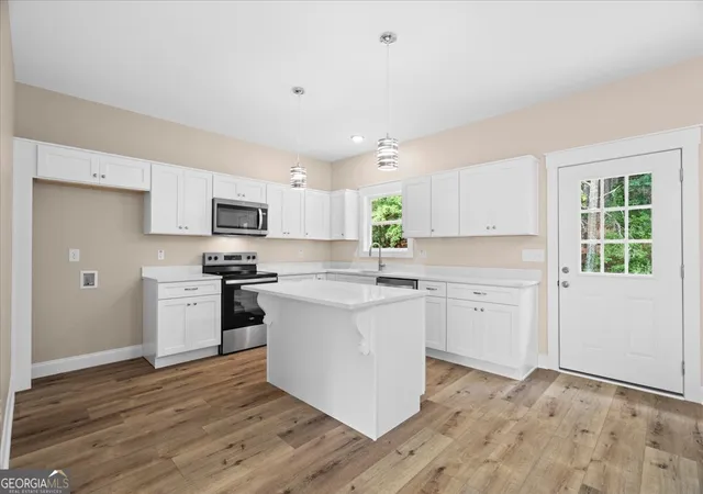 Photo 3 of Sale Pending at 3110 Old Morris Rd, Rocky Face, GA 30740 | MLS# 10818153 | Listing updated on 2026-08-27
