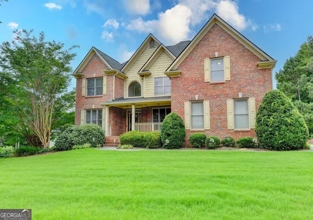 3rd image of 1442 Great Shoals Dr Se, Lawrenceville, GA 30045 | MLS# 10805499