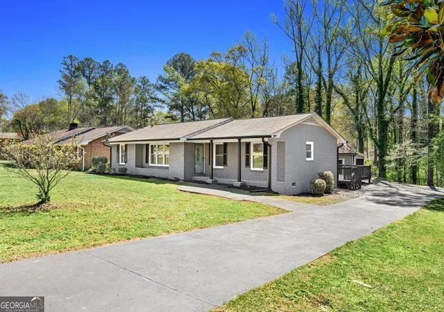 Homes for sale in Royston, GA | 624 Pine Valley Dr, Royston, GA 30662 | MLS# 10715992