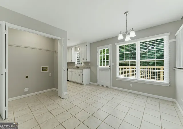 Homes for sale in Sugar Hill, GA | 615 Hickory Nobb, Sugar Hill, GA 30518 | MLS# 10779184