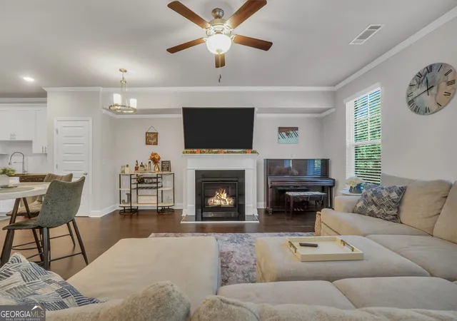 Photo 4 of Townhouse for sale at 7011 Cedar Glen Rd, Atlanta, GA 30360 | MLS# 10874560 | Listing updated on 2026-10-30