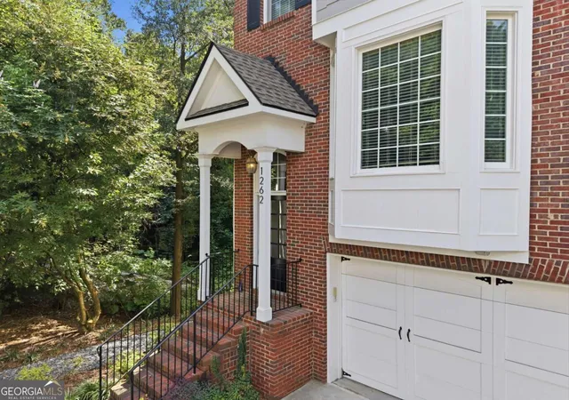 Photo 1 of Single family home for sale at 1262 Brickton Dr Nw, Atlanta, GA 30318 | MLS# 10826758 | Listing updated on 2026-09-10