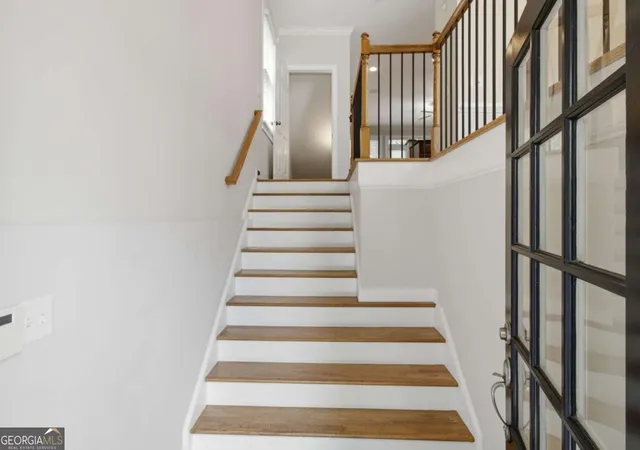 Photo 4 of Single family home for sale at 1262 Brickton Dr Nw, Atlanta, GA 30318 | MLS# 10826758 | Listing updated on 2026-09-10