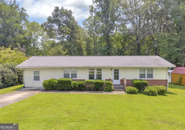 1st image of 117 Green Valley Dr, Toccoa, GA 30577 | MLS# 10815845