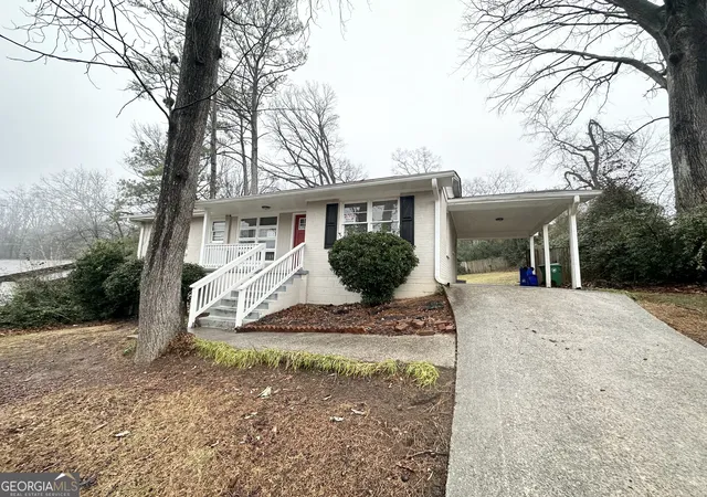 Photo 2 of Single family home for sale at 2634 Rockcliff Rd Se, Atlanta, GA 30316 | MLS# 10456823 | Listing updated on 2026-10-03