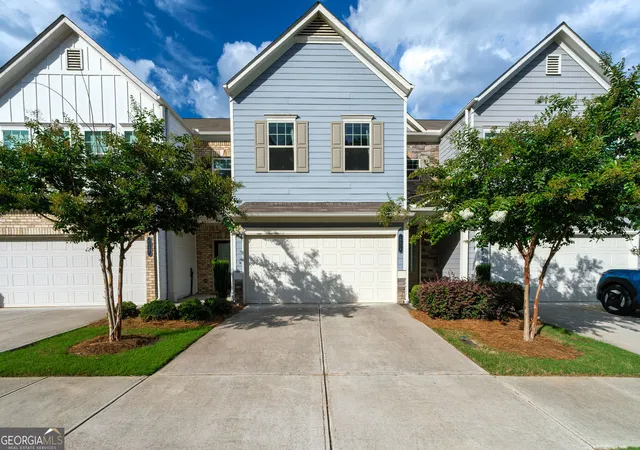 Photo 3 of Townhouse for sale at 139 Madison Bnd, Woodstock, GA 30188 | MLS# 10811970 | Listing updated on 2026-09-20