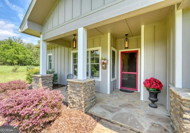 Homes for sale in Hayesville, NC | 314 Winchester Cove Rd, Hayesville, NC 28904 | MLS# 10795089