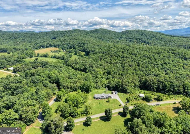 Homes for sale in Hayesville, NC | 314 Winchester Cove Rd, Hayesville, NC 28904 | MLS# 10795089