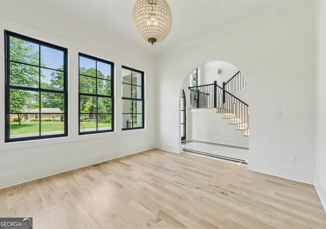 Photo 3 of Sale Pending at 4052 Providence Rd, Marietta, GA 30062 | MLS# 10765104 | Listing updated on 2026-06-19