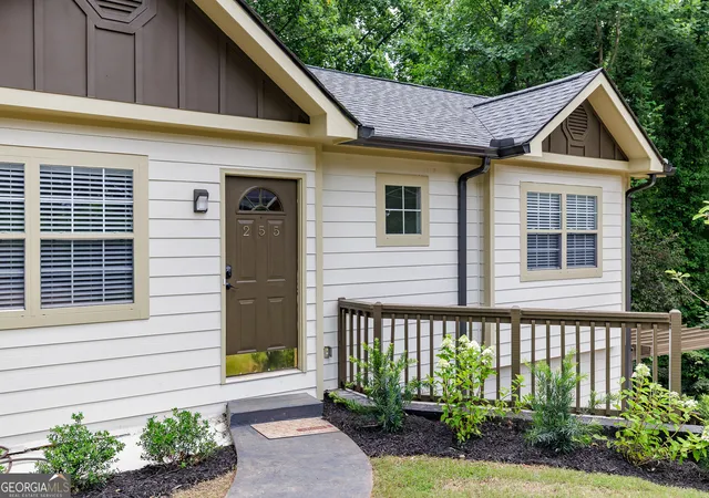 1st image of 255 Pine Valley Dr, Athens, GA 30606 | MLS# 10712248