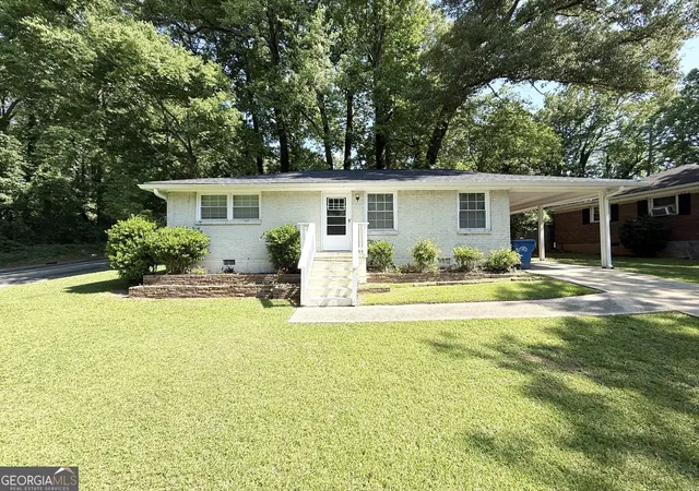 Photo 2 of Single family home for sale at 2839 Waters Rd Sw, Atlanta, GA 30354 | MLS# 10829813 | Listing updated on 2026-09-03