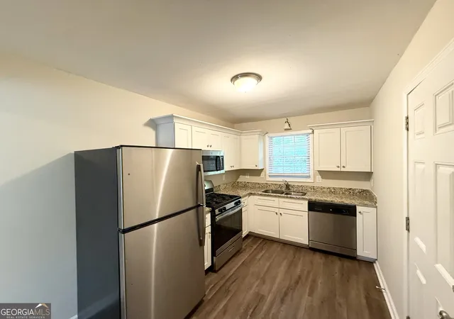 Photo 3 of Single family home for sale at 2839 Waters Rd SW, Atlanta, GA 30354 | MLS# 10829813 | Listing updated on 2026-10-03