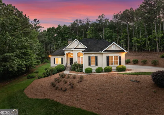 Photo 3 of Single family home for sale at 905 Cider Ridge, Clarkesville, GA 30523 | MLS# 10774318 | Listing updated on 2026-06-12