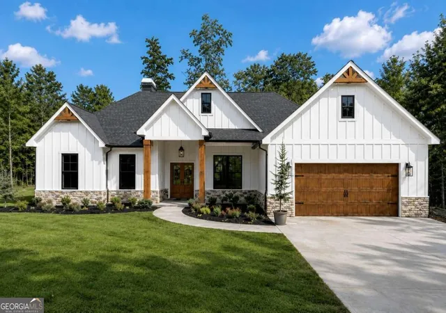 Photo 1 of Single family home for sale at 230 Banks Path, Dallas, GA 30157 | MLS# 10836866 | Listing updated on 2026-09-14