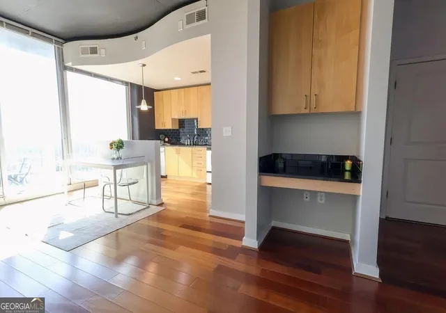3rd image of 361 17Th St Nw #2517, Atlanta, GA 30363 | MLS# 10797828
