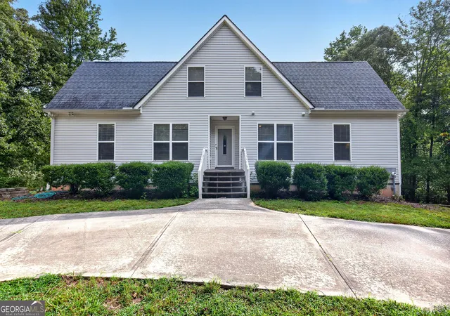 Photo 1 of Sale Pending at 195 Evans Wy, Fayetteville, GA 30215 | MLS# 10826053 | Listing updated on 2026-09-09