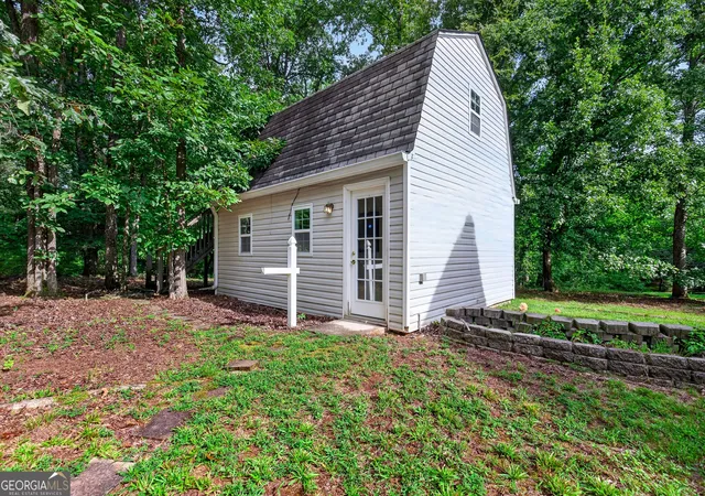Photo 2 of Sale Pending at 195 Evans Wy, Fayetteville, GA 30215 | MLS# 10826053 | Listing updated on 2026-09-09