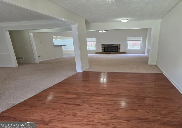Photo 3 of Single family home for sale at 3464 Pinegate Trl, Snellville, GA 30039 | MLS# 10788786 | Listing updated on 2026-08-28