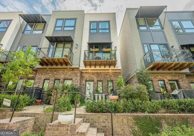 Homes for sale in Atlanta, GA | 2199 Lenox Rd Ne #7, Atlanta, GA 30324 | MLS# 10784704