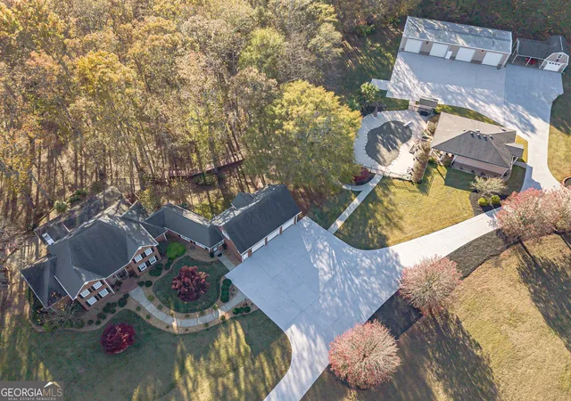 2nd image of 686 Newton Factory Bridge Rd, Covington, GA 30014 | MLS# 10803873