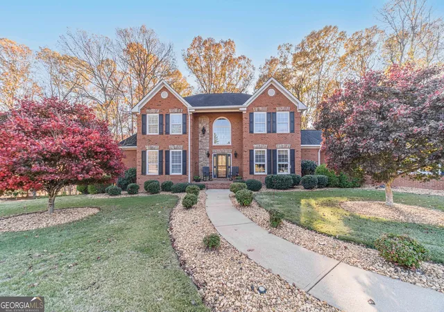 3rd image of 686 Newton Factory Bridge Rd, Covington, GA 30014 | MLS# 10803873