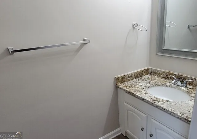 5th image of 165 Riverstone Commons Cir, Canton, GA 30114 | MLS# 10810031