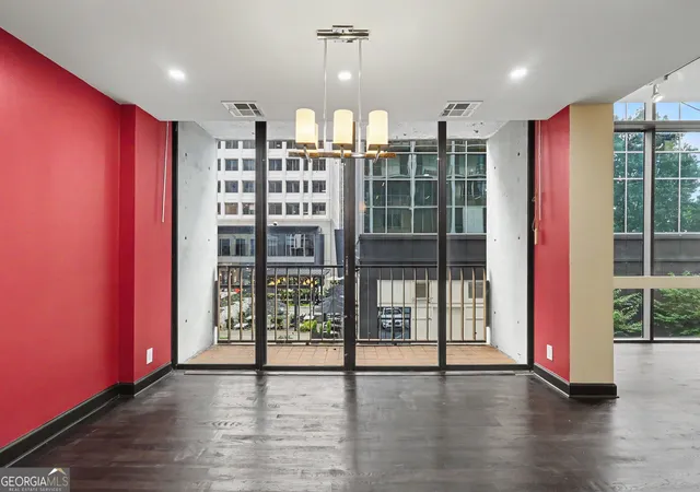 Photo 4 of Condo for sale at 145 15Th St Ne #208, Atlanta, GA 30309 | MLS# 10808095 | Listing updated on 2026-09-26