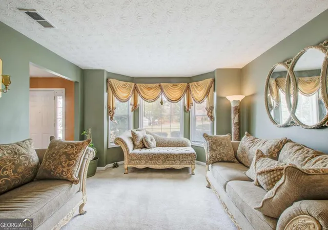 Photo 3 of Single family home for sale at 8075 Harmony Lakes Dr, Lithonia, GA 30058 | MLS# 10718879 | Listing updated on 2026-08-22