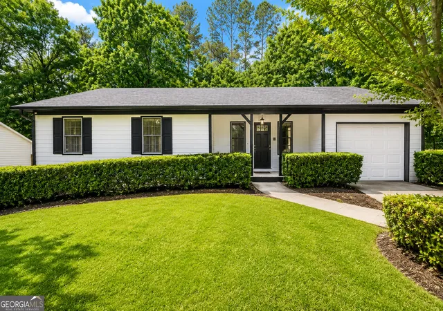 Photo 1 of Single family home for sale at 2290 Bankstone Dr Sw, Marietta, GA 30064 | MLS# 10784692 | Listing updated on 2026-08-08