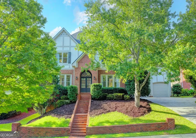 Photo 3 of Single family home for sale at 1071 Moores Walk Ln, Suwanee, GA 30024 | MLS# 10835072 | Listing updated on 2026-09-16