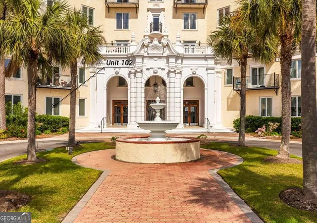 2nd image of 700 Wilmington Island Rd #102, Savannah, GA 31410 | MLS# 10814682