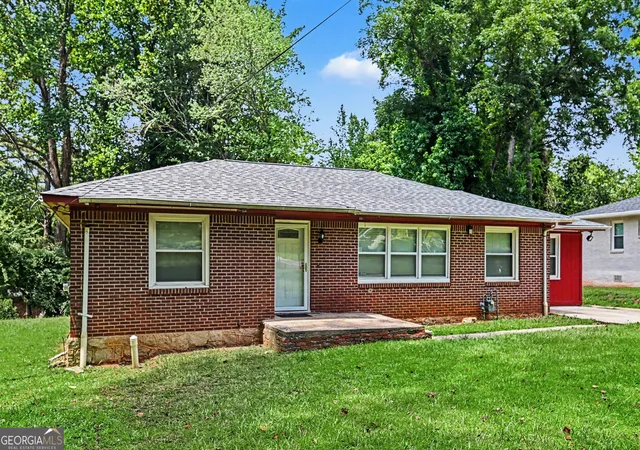 Photo 2 of Single family home for sale at 2229 Beecher Cir Sw, Atlanta, GA 30311 | MLS# 10803203 | Listing updated on 2026-08-24