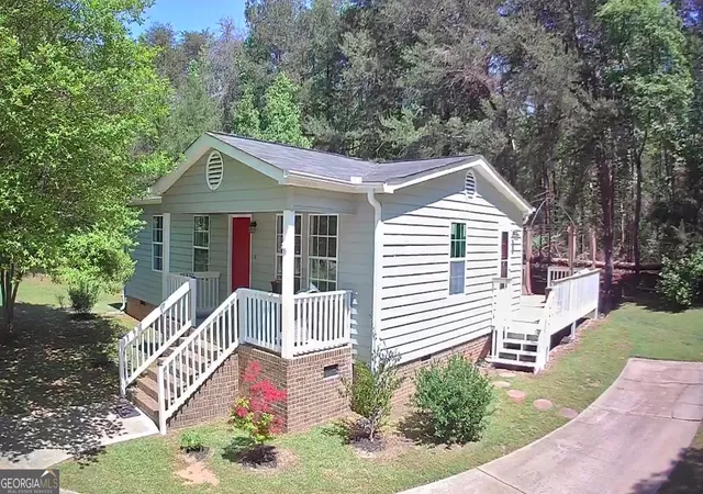 Photo 1 of Single family home for sale at 620 S Hogan Dr, Westminster, SC 29693 | MLS# 10730107 | Listing updated on 2026-07-31