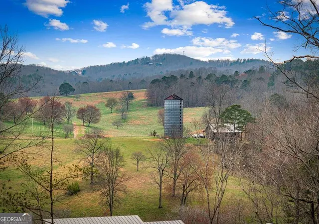 Photo 2 of Single family home for sale at 416 Windy Valley Trl, Blue Ridge, GA 30513 | MLS# 10717183 | Listing updated on 2026-09-07