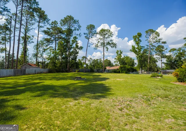 Homes for sale in Valdosta, GA | 2243 Oakgrove Cir, Valdosta, GA 31602 | MLS# 10785240