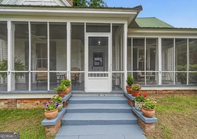 Photo 3 of Single family home for sale at 4460 S Highway 15, Greensboro, GA 30642 | MLS# 10809308 | Listing updated on 2026-08-06