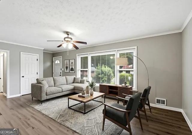 Photo 4 of Single family home for sale at 25 Larose Cir Se, Marietta, GA 30060 | MLS# 10825354 | Listing updated on 2026-10-16
