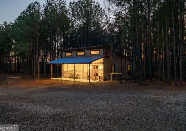 Homes for sale in Madison, GA | 1271 Plainview Rd, Madison, GA 30650 | MLS# 10788238