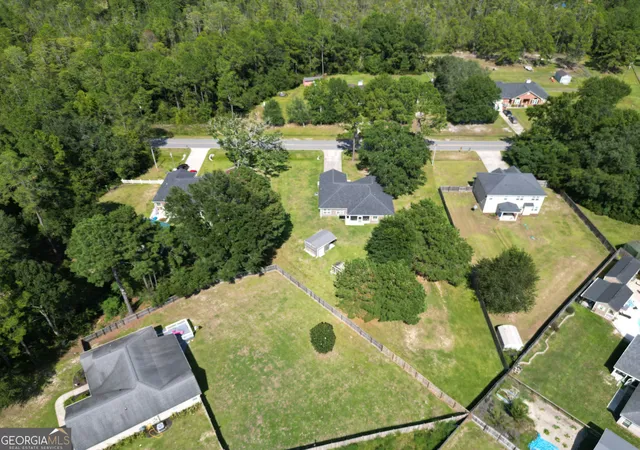 4th image of 3453 Ne John Wells Rd, Hinesville, GA 31313 | MLS# 10600078