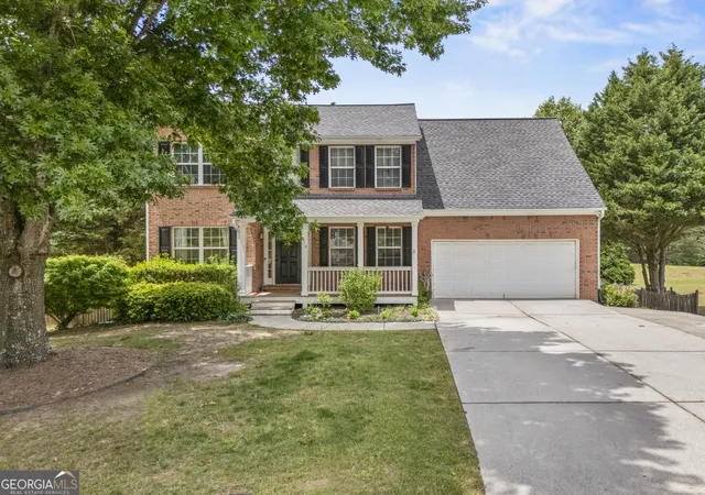 1st image of 978 Shannon Rd Sw, Loganville, GA 30052 | MLS# 10759579