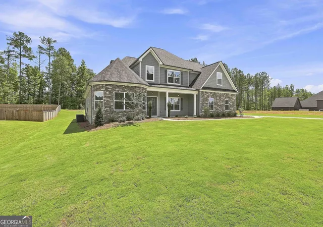 Photo 3 of Sale Pending at 144 Tattersall Way #5-103, Senoia, GA 30276 | MLS# 10804052 | Listing updated on 2026-09-19