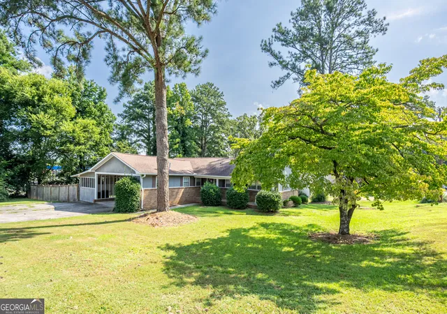 1st image of 1 Westlyn Dr Sw, Rome, GA 30165 | MLS# 10827163