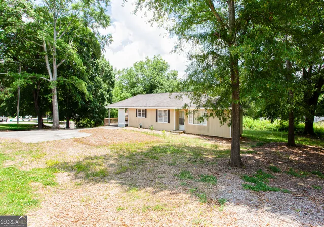 4th image of 2758 Five Forks Trickum Rd, Lawrenceville, GA 30044 | MLS# 10797815