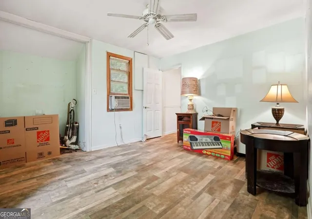 Photo 4 of Single family home for sale at 5358 Chigger Hl Cir, Gainesville, GA 30506 | MLS# 10802311 | Listing updated on 2026-10-08