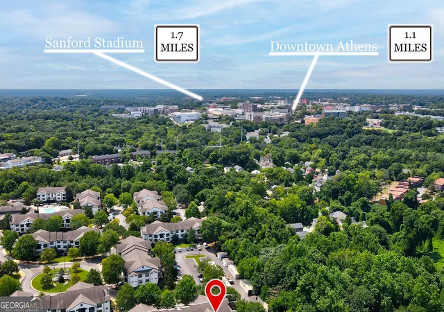 2nd image of 211 N Ave, Athens, GA 30602
